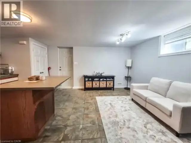 House 1 Bedroom For Rent Kitchener ON 1350 ES104864295