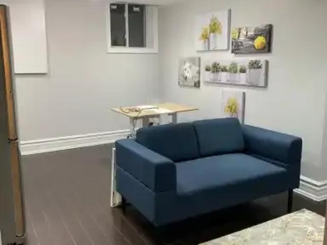 House 1 Bedroom For Rent Oakville ON 1800 ES104864281