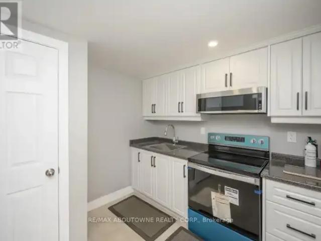 House 1 Bedroom For Rent Oakville ON 1800 ES98097998