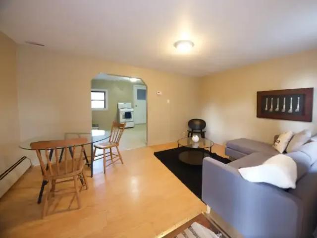 House 1 Bedroom For Rent Ottawa ON 1600 ES103338173