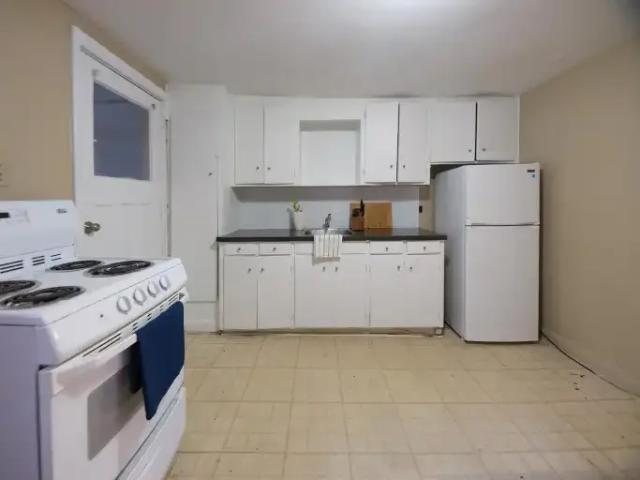 House 1 Bedroom For Rent Ottawa ON 1700 ES103338304