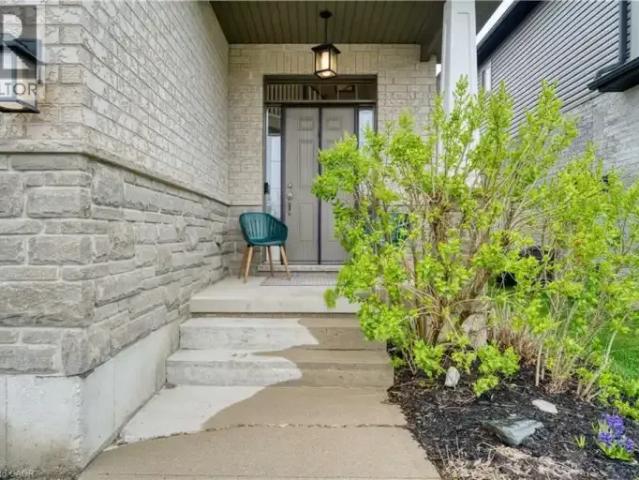 House 1 Bedroom For Rent London ON 950 ES104036396