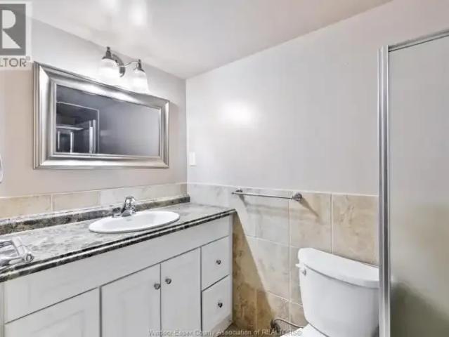 House 1 Bedroom For Rent Windsor ON 1200 ES103091778