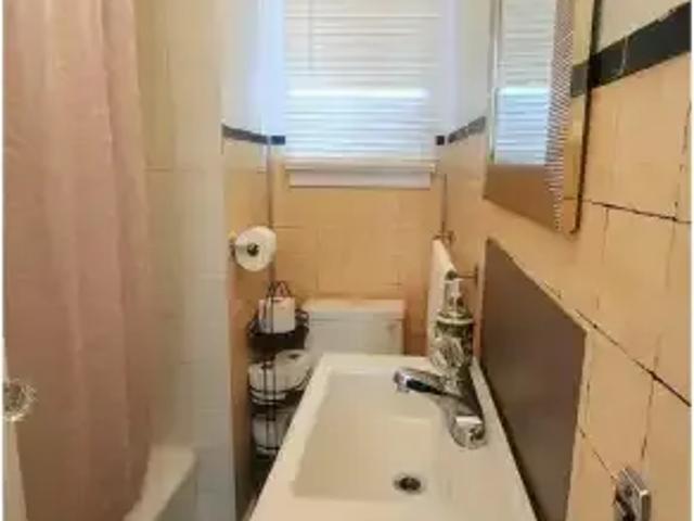 House 1 Bedroom For Rent Vancouver BC 3100 ES102204282