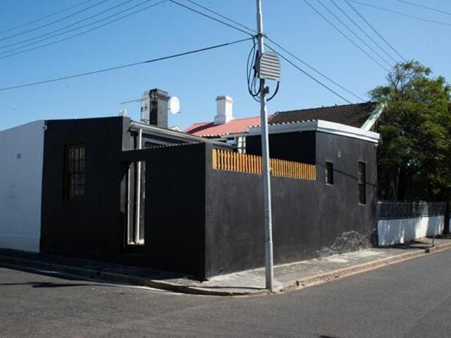 2 Bedroom House Cape Town Western Cape 14000 DLS89296849