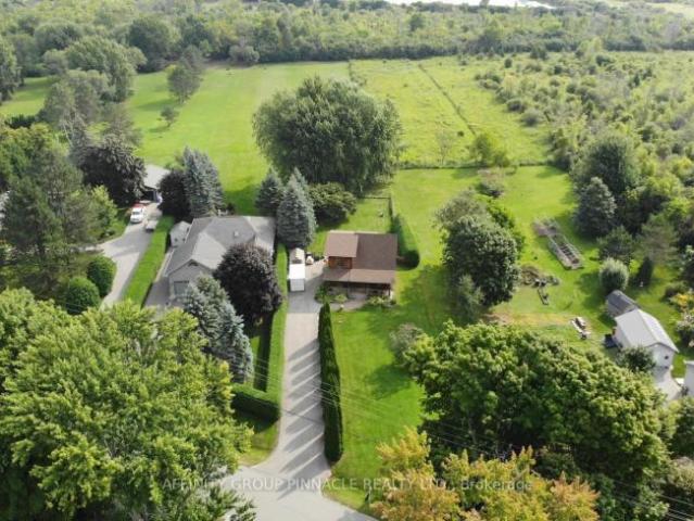 2 Bedroom House Brock Beaverton ON 89744005