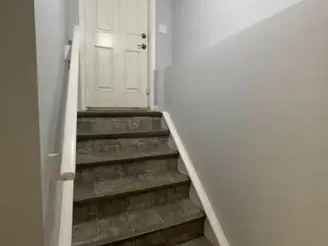 House 2 Bedroom For Rent Calgary AB 1500 ES102306602