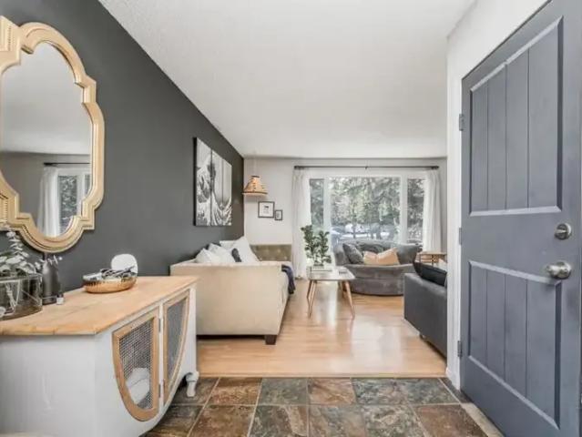 House 2 Bedroom For Rent Calgary AB 2000 ES104876610