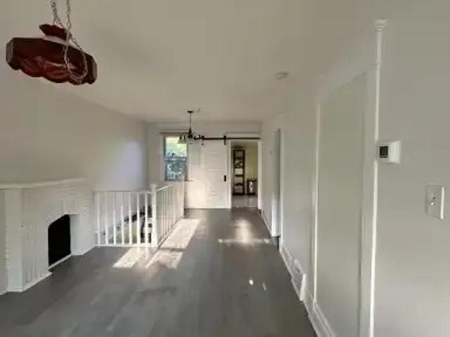 House 2 Bedroom For Rent Calgary AB 2650 ES101686777