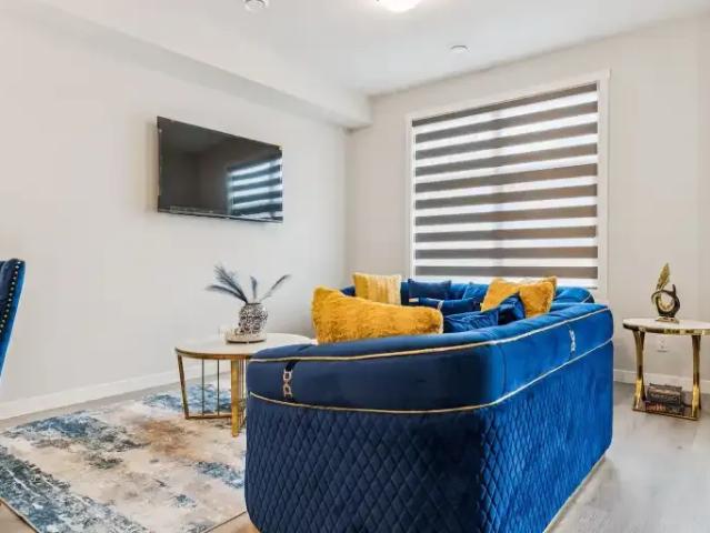 House 2 Bedroom For Rent Calgary AB 2800 ELS102052231