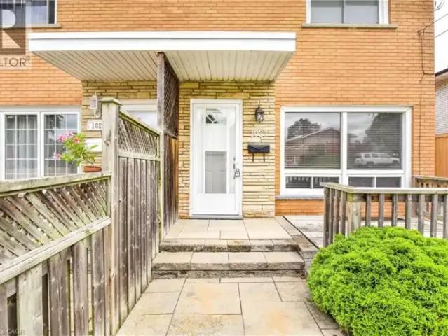 House 2 Bedroom For Rent Cambridge ON 2300 ES103367999