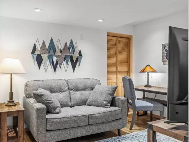 House 2 Bedroom For Rent Canmore AB 4300 ES102715327