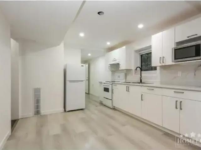 House 2 Bedroom For Rent Chilliwack BC 1650 ES97602645