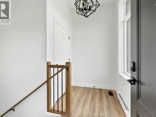 House 2 Bedroom For Rent Amherstburg ON 2100 ES103739982