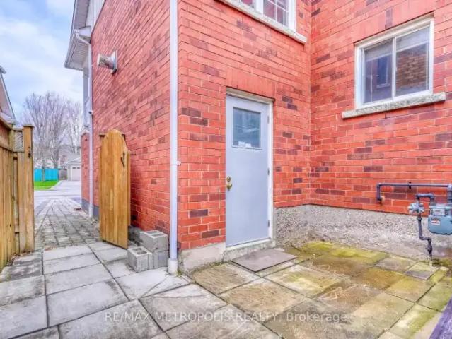House 2 Bedroom For Rent Ajax ON 1450 ELS101585019