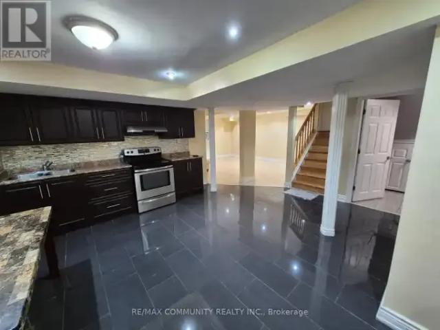 House 2 Bedroom For Rent Ajax ON 1600 ELS100564002
