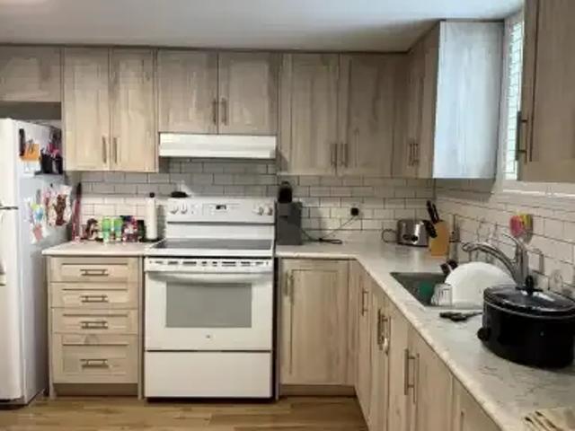 House 2 Bedroom For Rent Bradford West Gwillimbury ON 1700 ES102847349