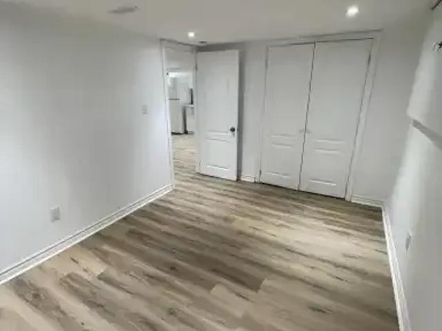 House 2 Bedroom For Rent Burlington ON 1900 ES102578732