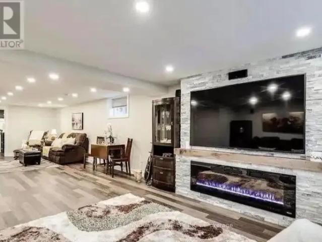 House 2 Bedroom For Rent Burlington ON 2000 ES105047652