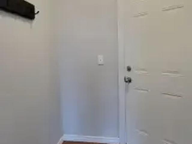 House 2 Bedroom For Rent Grande Prairie AB 1300 ES102915062