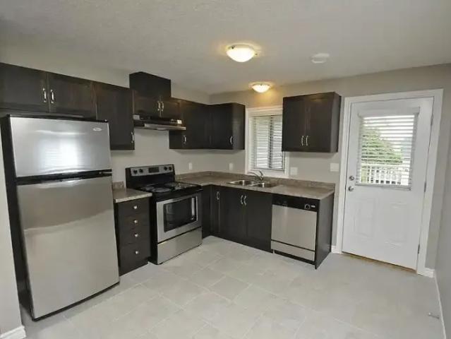 House 2 Bedroom For Rent Guelph ON 2615 ELS99596562