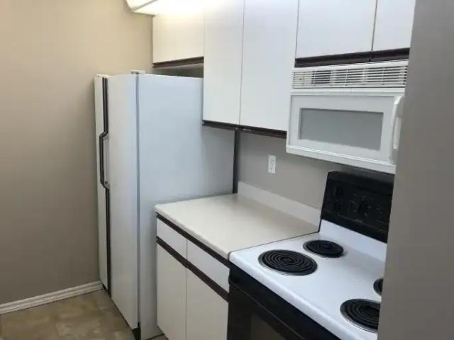 House 2 Bedroom For Rent Edmonton AB 1450 ES102846626
