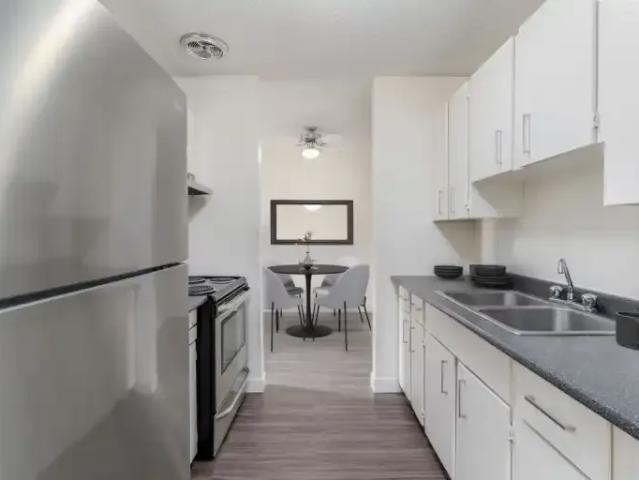 House 2 Bedroom For Rent Edmonton AB 1519 ES102845067