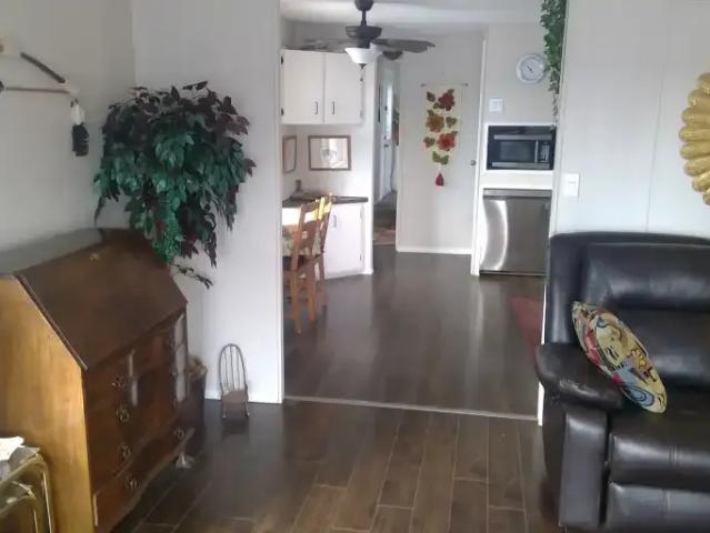 House 2 Bedroom For Rent Edmonton AB 1750 ES103243632