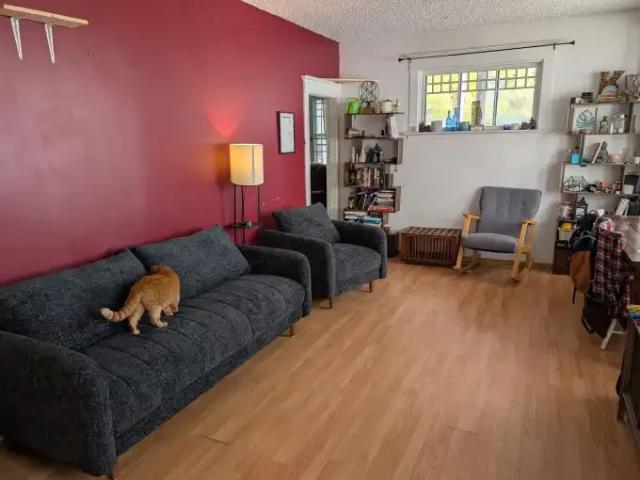 House 2 Bedroom For Rent Edmonton AB 2400 ELS100563817