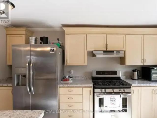 House 2 Bedroom For Rent Fort Erie ON 2300 ES100600577