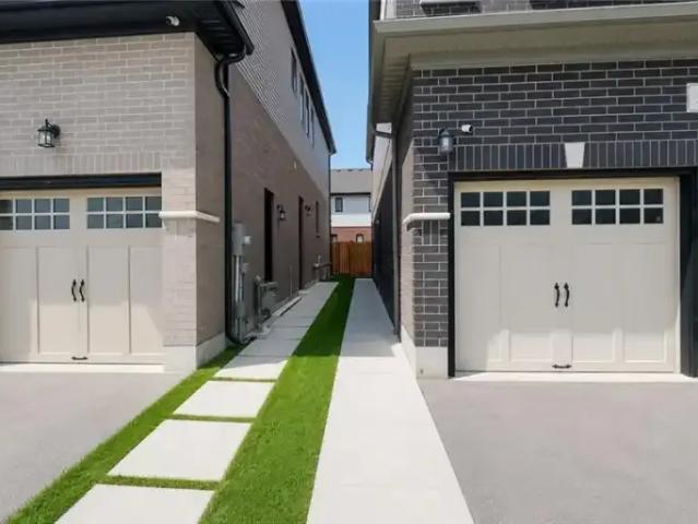 House 2 Bedroom For Rent Kitchener ON 1649 ES103011967