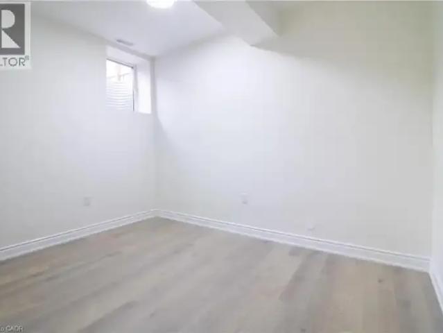 House 2 Bedroom For Rent Kitchener ON 1650 ES103579378