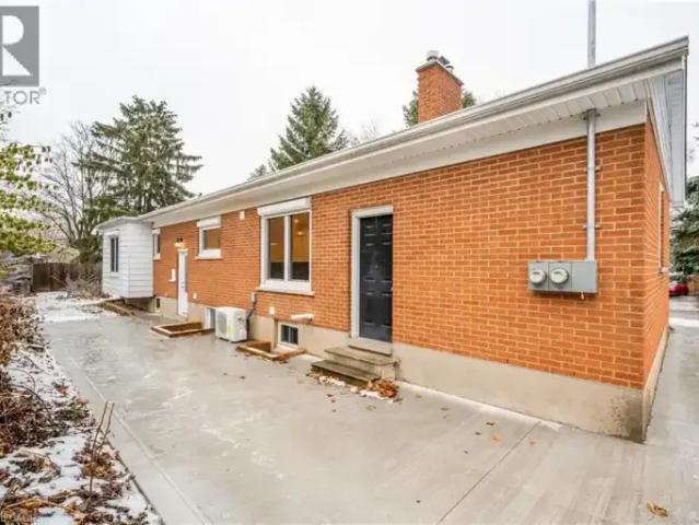 House 2 Bedroom For Rent Kitchener ON 1975 ES105151010