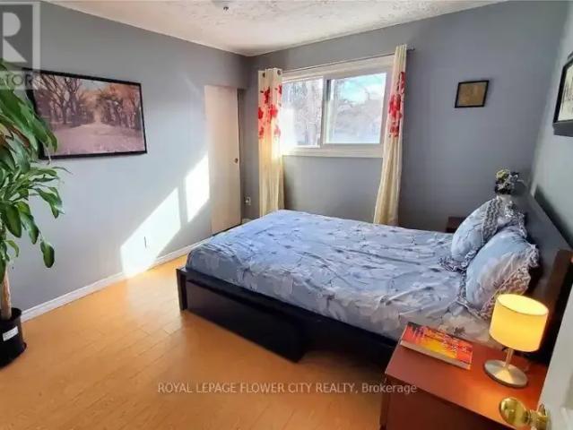 House 2 Bedroom For Rent Kitchener ON 2300 ES100171091