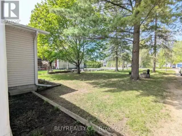 House 2 Bedroom For Rent Innisfil ON 2600 ELS102587550