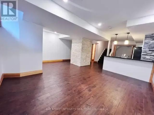 House 2 Bedroom For Rent Oakville ON 1750 ES100564105