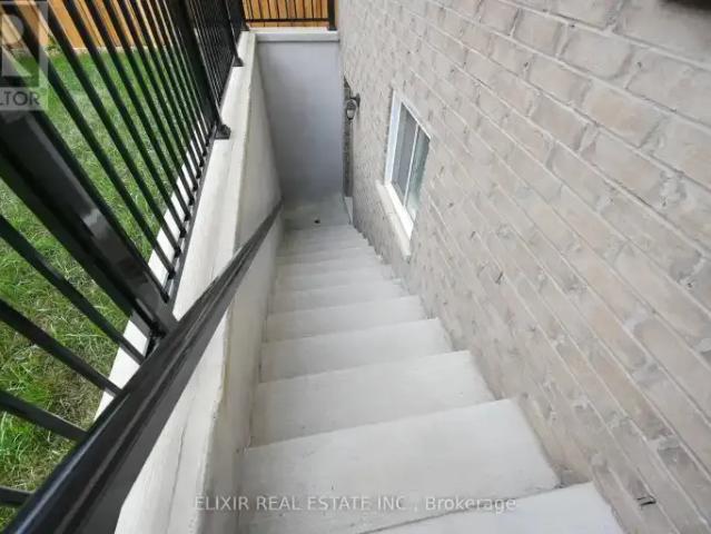 House 2 Bedroom For Rent Oakville ON 2050 ES102085869