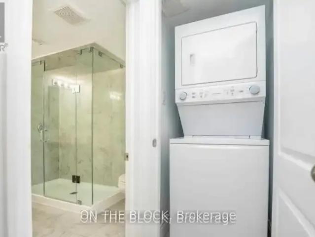House 2 Bedroom For Rent Oakville ON 2200 ES102794958