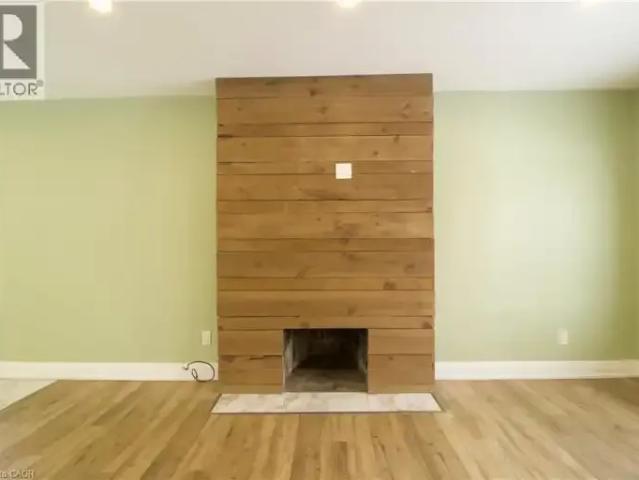 House 2 Bedroom For Rent London ON 1950 ES101016727