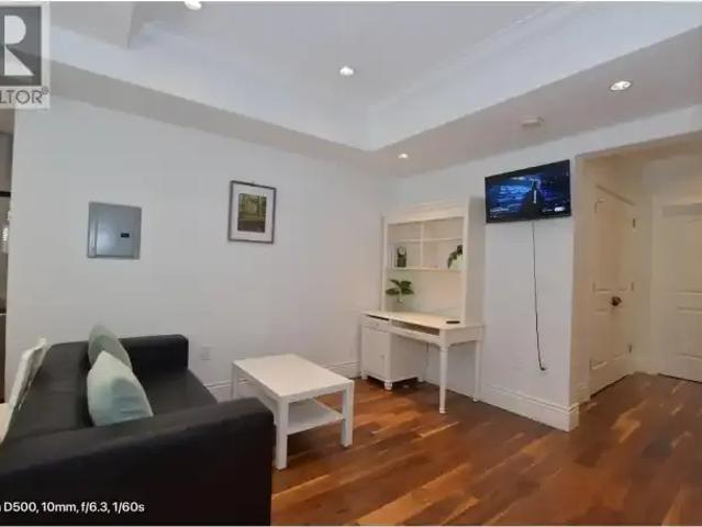 House 2 Bedroom For Rent North Vancouver BC 2500 ES104888931