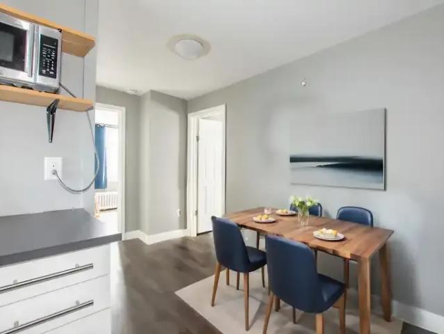 House 2 Bedroom For Rent Niagara Falls ON 1450 ES104876564