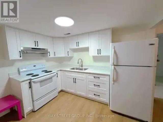 House 2 Bedroom For Rent St. Catharines ON 1450 ES103179251