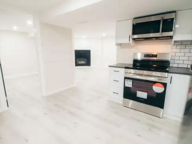 House 2 Bedroom For Rent St. Catharines ON 1695 ES105185872