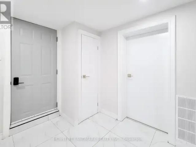 House 2 Bedroom For Rent St. Catharines ON 1900 ES100564124