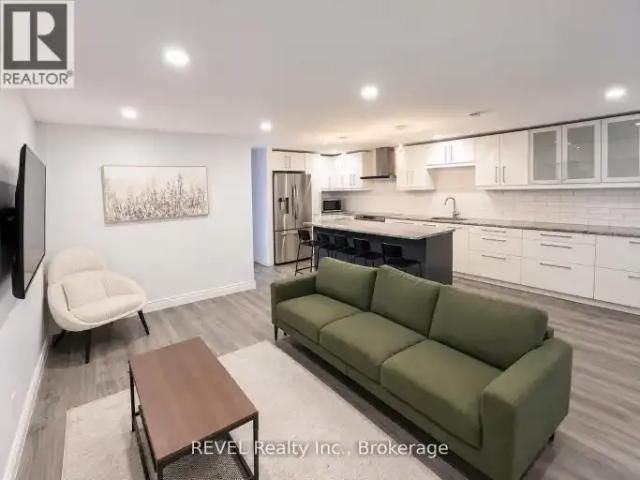 House 2 Bedroom For Rent St. Catharines ON 2150 ES105150986