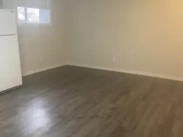 House 2 Bedroom For Rent Regina SK 1250 ES101827602