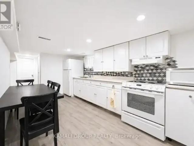House 2 Bedroom For Rent Richmond Hill ON 1600 ELS101725529