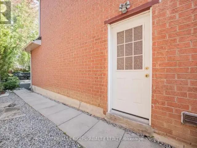 House 2 Bedroom For Rent Richmond Hill ON 1700 ELS100809777