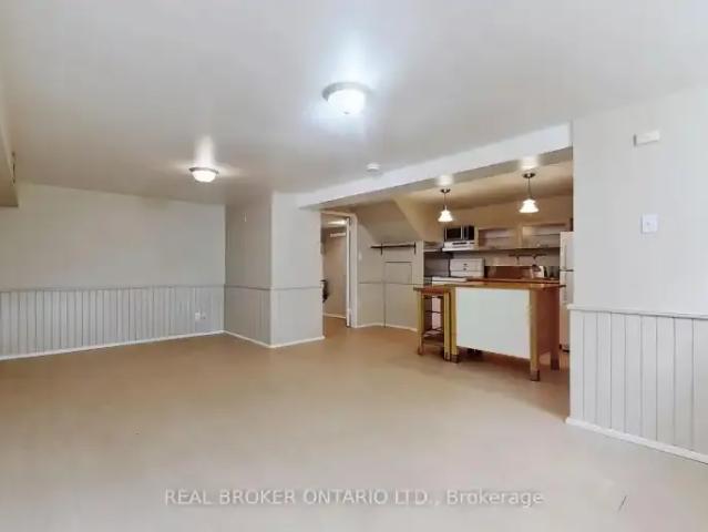 House 2 Bedroom For Rent Richmond Hill ON 1700 ES103920623