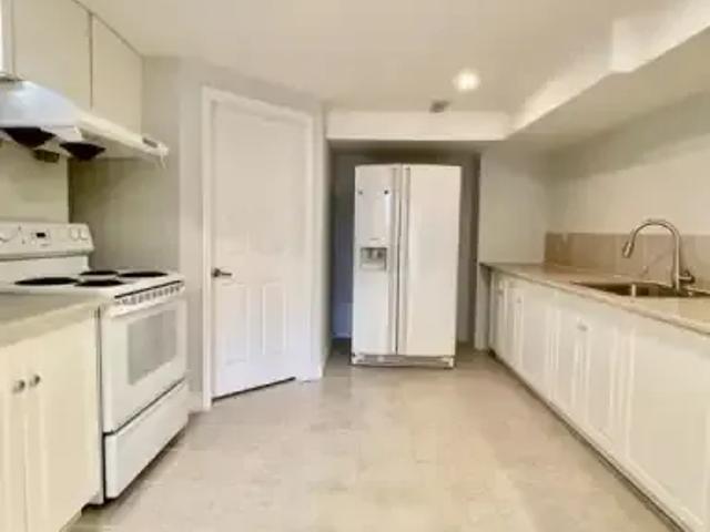 House 2 Bedroom For Rent Richmond Hill ON 1800 ELS99506548